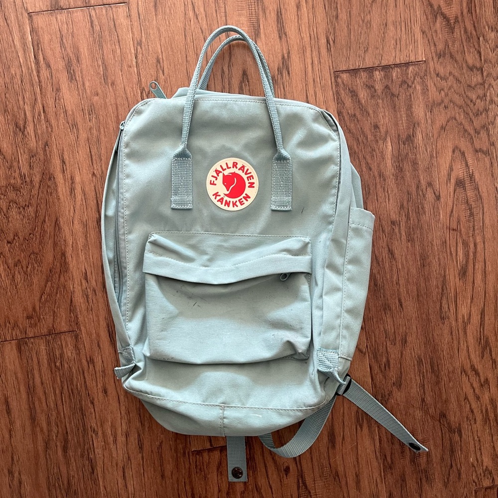 Fjallraven Kanken backpack in Sky Blue